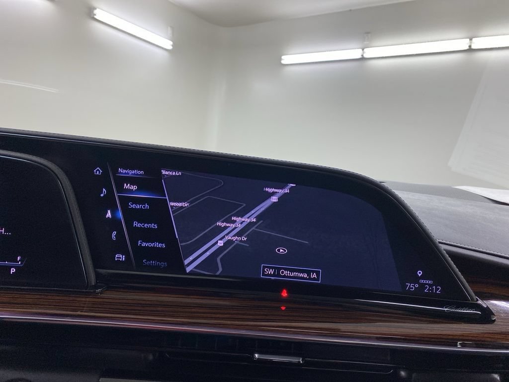 Certified 2023 Cadillac Escalade ESV Premium Luxury AWD/4WD image 44