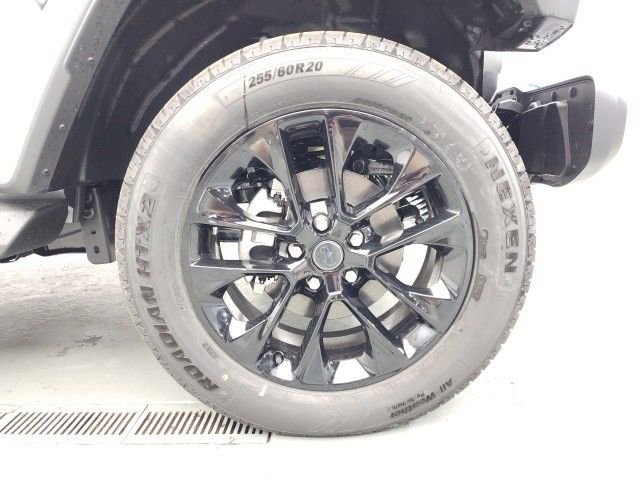 New 2024 Jeep Wrangler Unlimited Sahara image 40