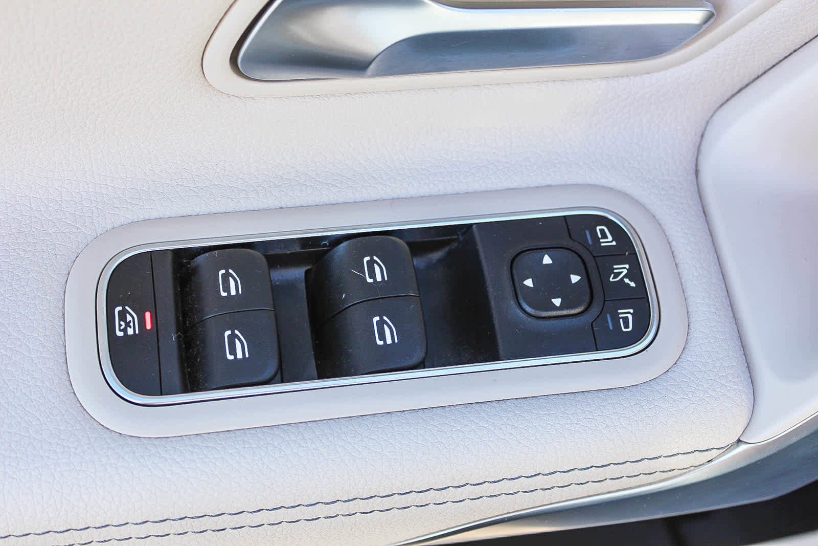 Used 2022 Mercedes-Benz A 220 image 19