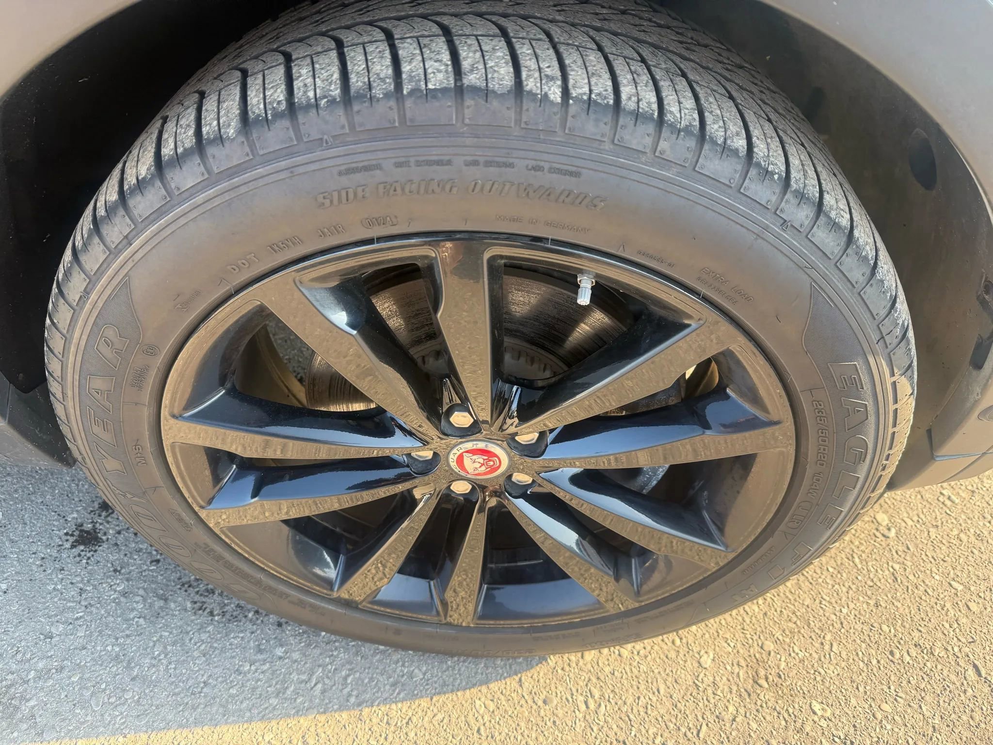 Used 2021 Jaguar E-PACE SE image 12