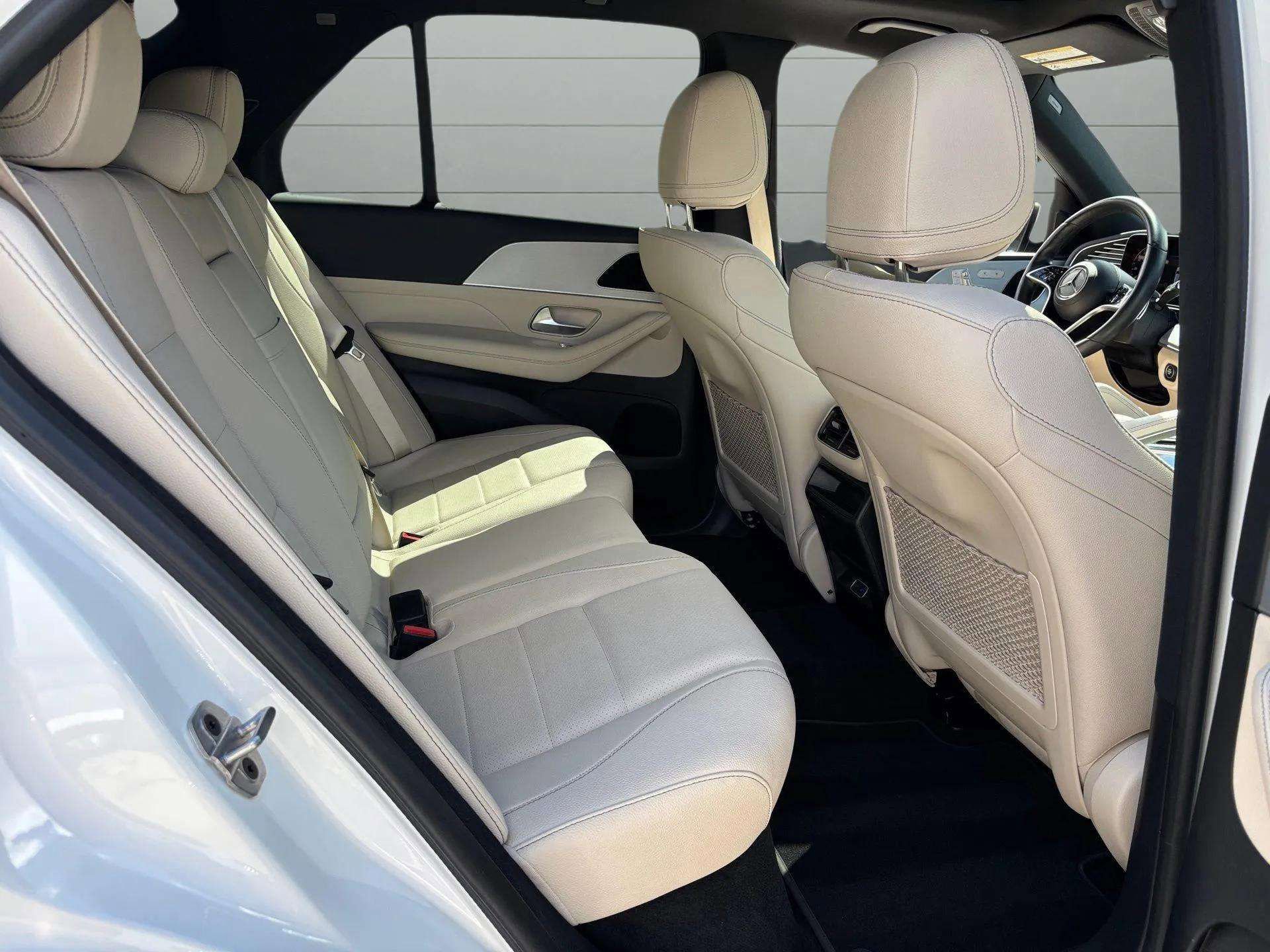 Used 2024 Mercedes-Benz GLE 450e 4MATIC image 27