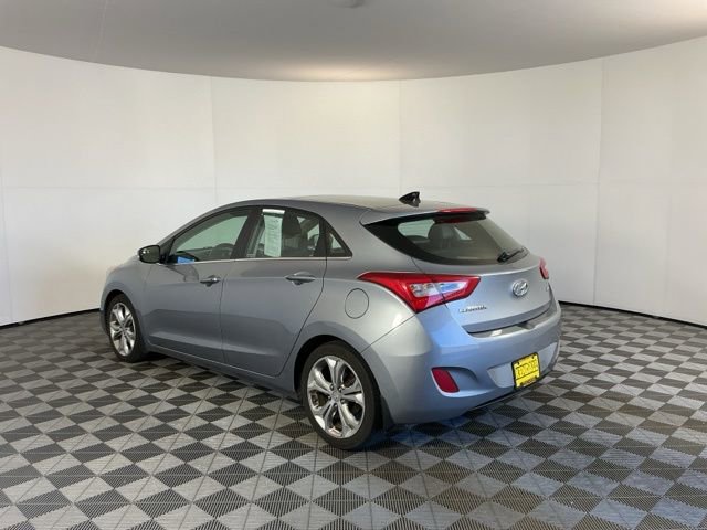Used 2015 Hyundai Elantra GT w/ Option Group 03 FWD image 7