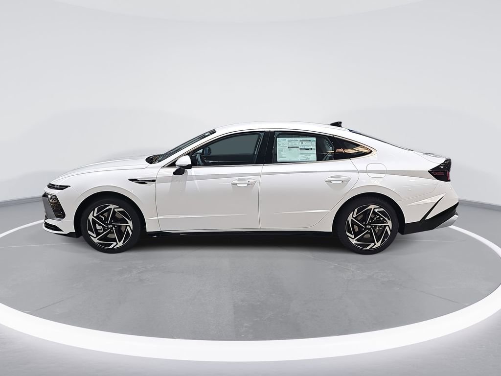 New 2026 Hyundai Sonata SEL FWD image 8
