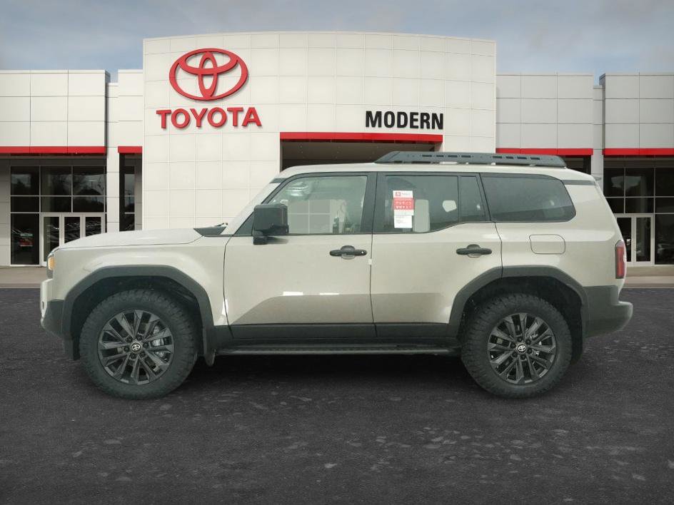 New 2026 Toyota Land Cruiser image 8