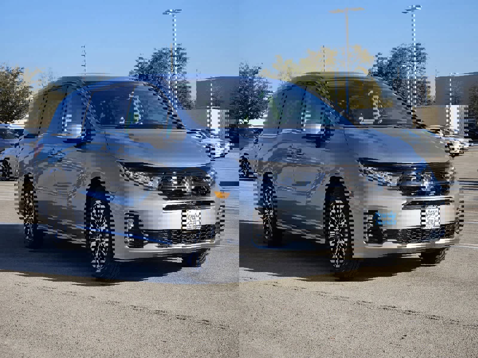 New 2026 Honda Odyssey Elite image 3