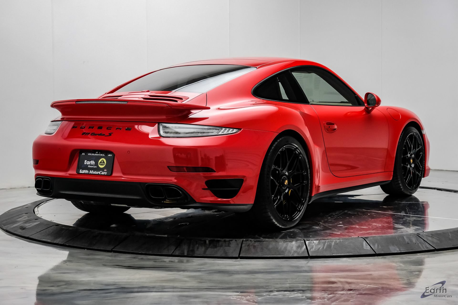 Used 2014 Porsche 911 Turbo S AWD/4WD image 20