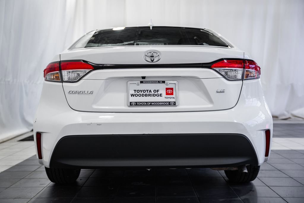 Used 2024 Toyota Corolla LE image 5