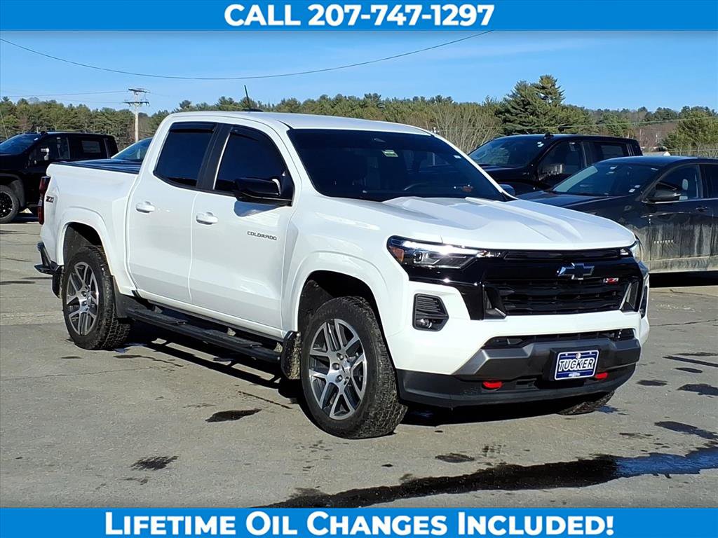 Used 2023 Chevrolet Colorado Z71 w/ Z71 Convenience Package 2 image 3