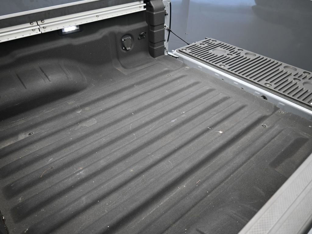 Used 2022 Nissan Frontier Pro-X image 40