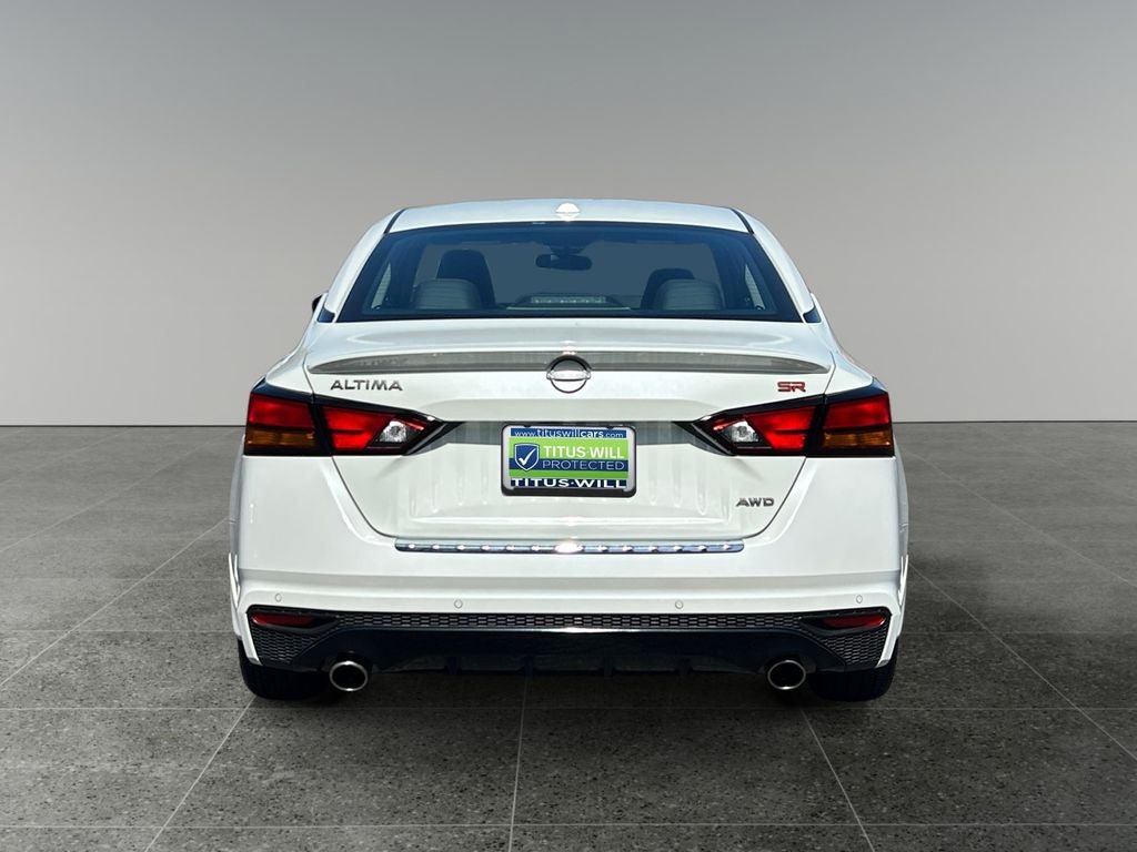 Used 2023 Nissan Altima 2.5 SR w/ SR Premium Package AWD/4WD image 8