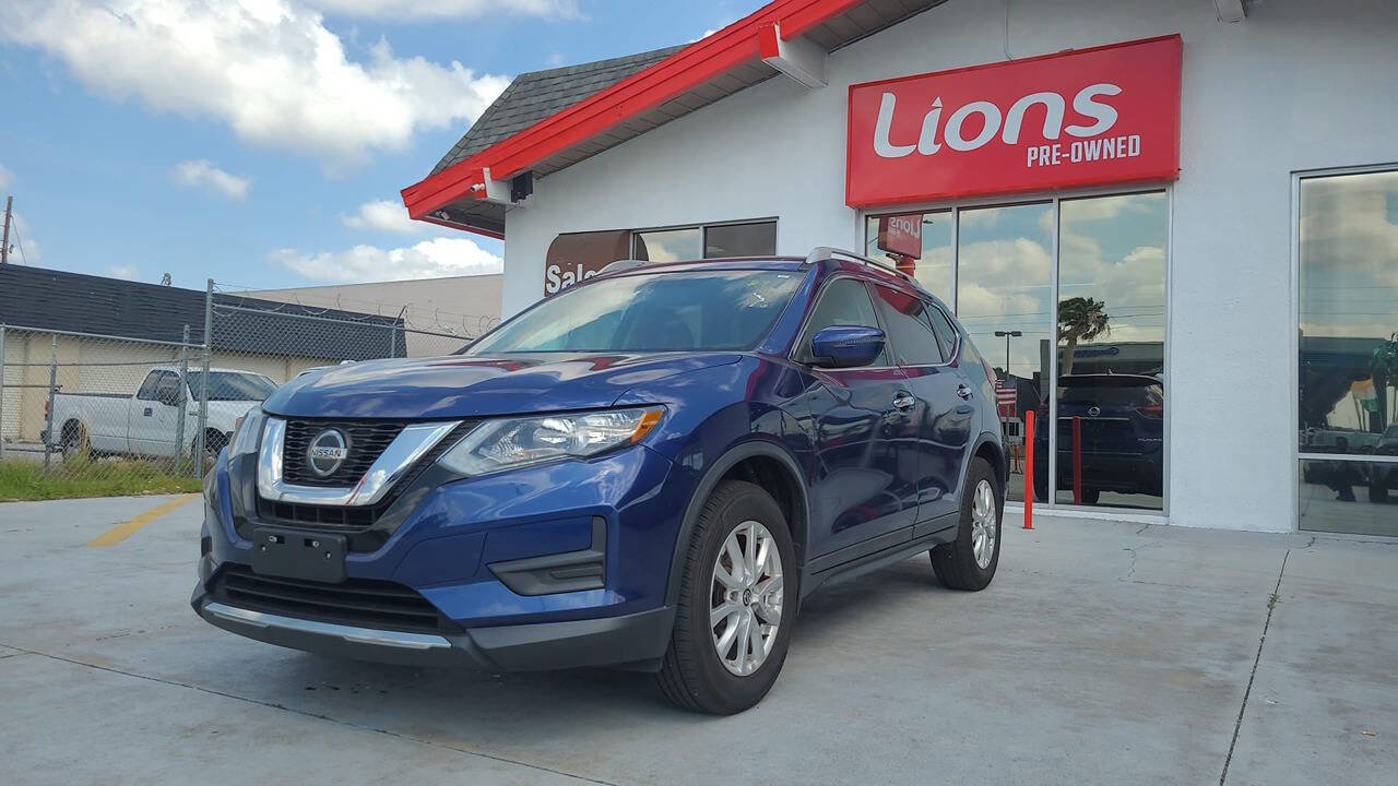 Used 2018 Nissan Rogue SV AWD/4WD image 9