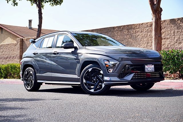 Used 2025 Hyundai Kona N Line image 2