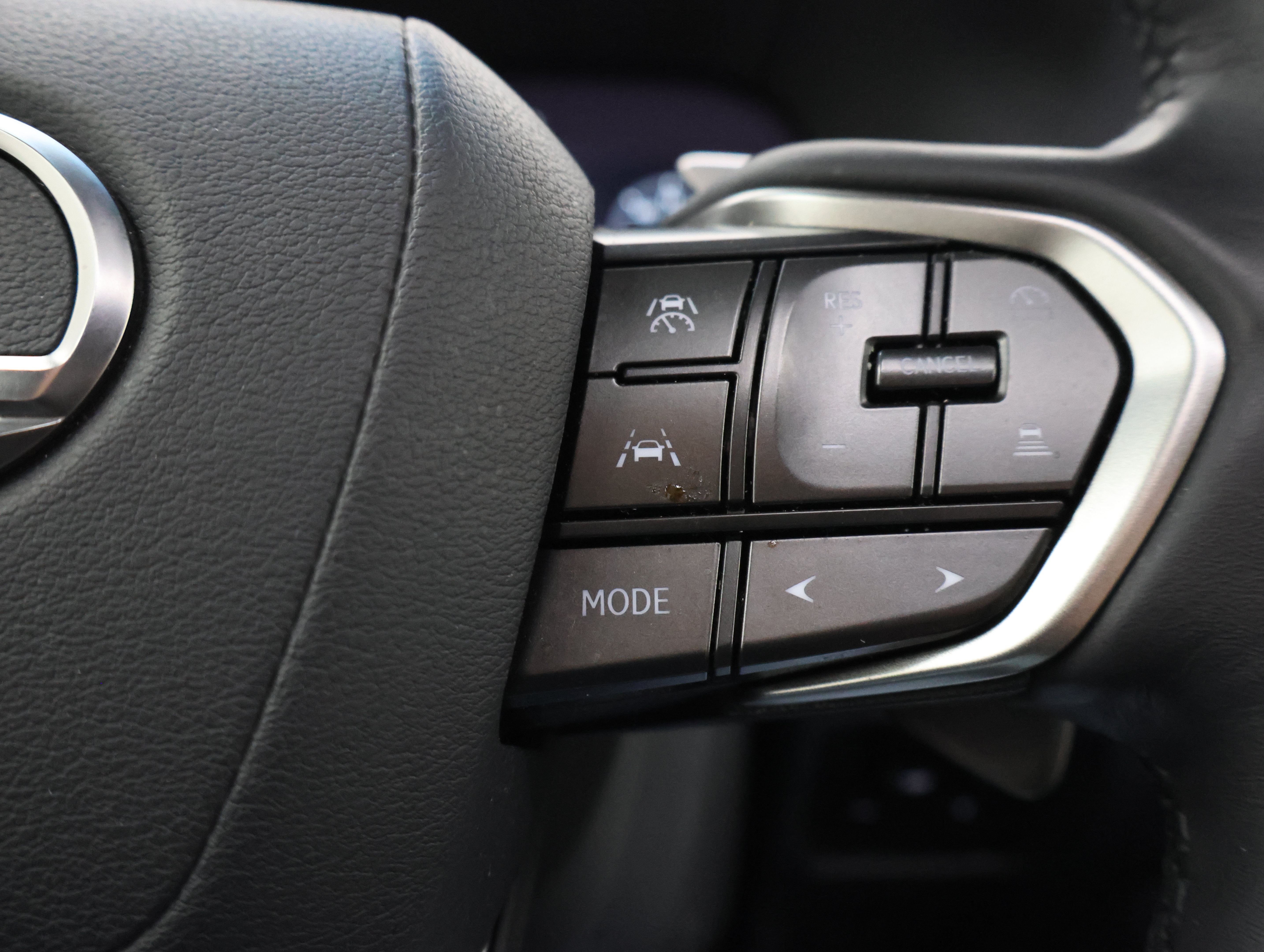 Used 2024 Lexus GX 550 AWD/4WD image 15