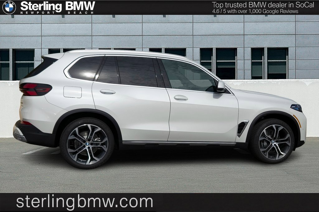 New 2026 BMW X5 xDrive40i w/ Parking Assistance Package image 3