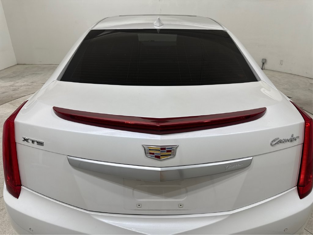 Used 2016 Cadillac XTS Luxury w/ Driver Awareness Package FWD image 22