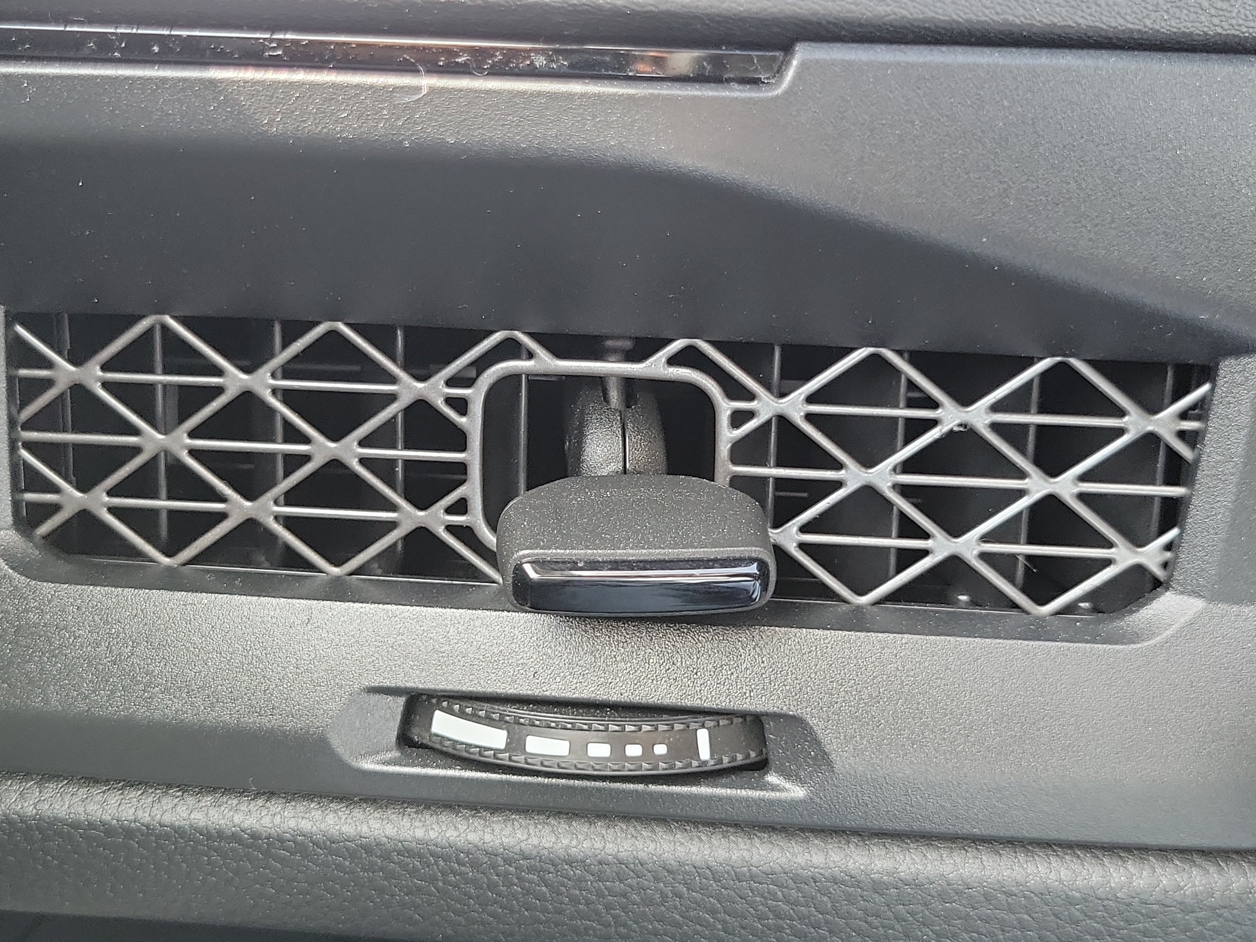 Certified 2023 Honda Accord LX image 30