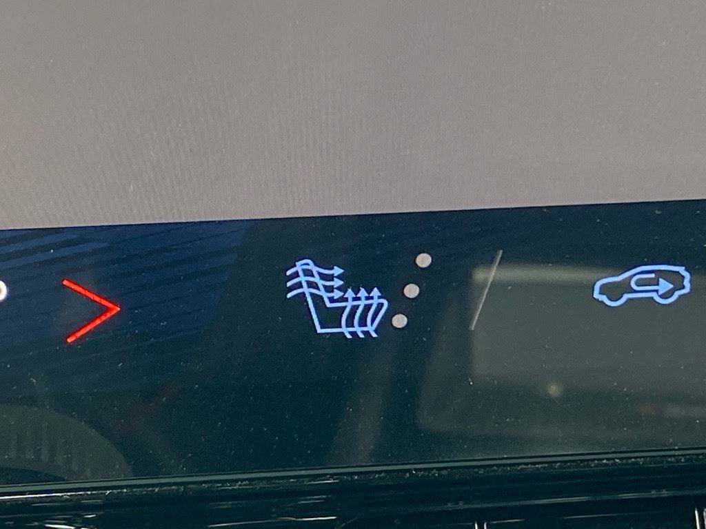 New 2025 Chevrolet Blazer EV LT w/ Super Cruise Package image 16