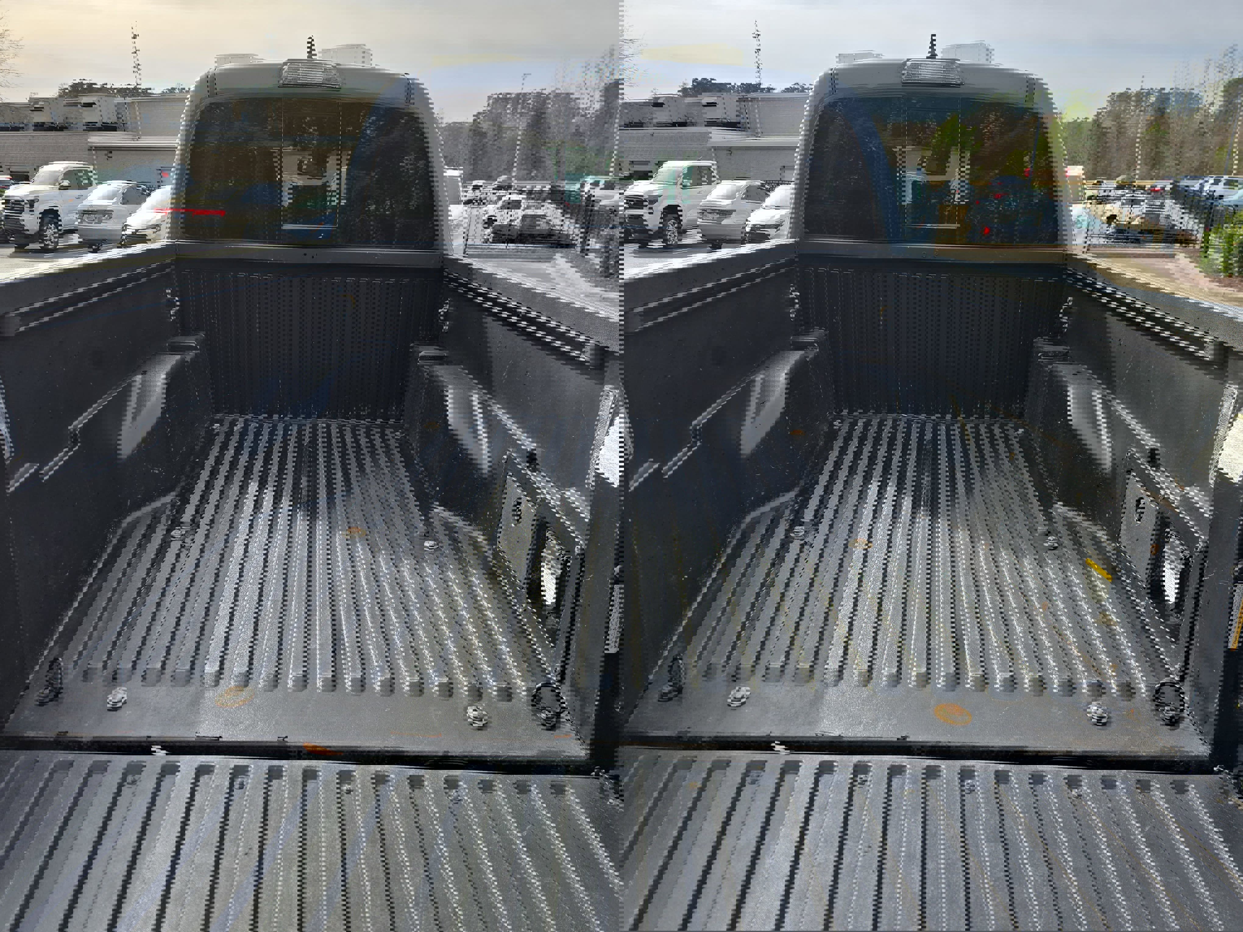 Used 2020 Toyota Tacoma TRD Off-Road image 13