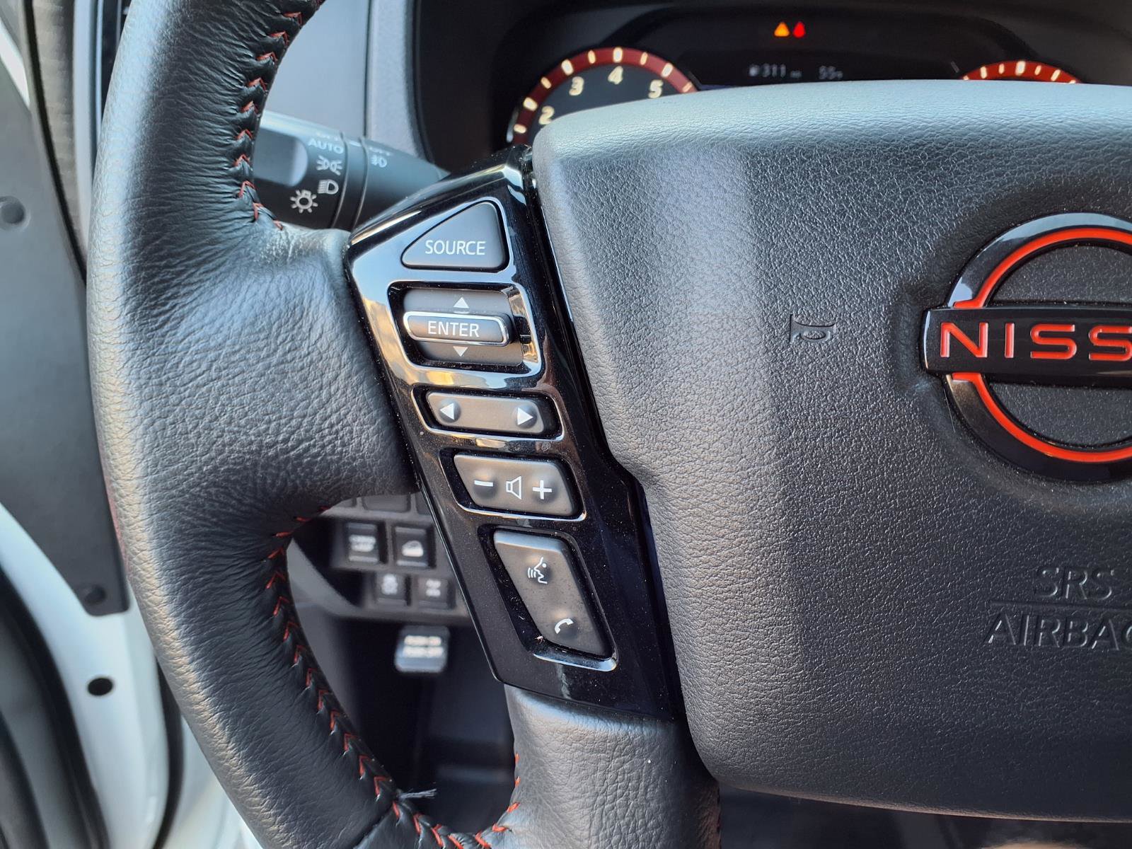 Used 2024 Nissan Frontier PRO-4X w/ Off-Road Protection Package image 21