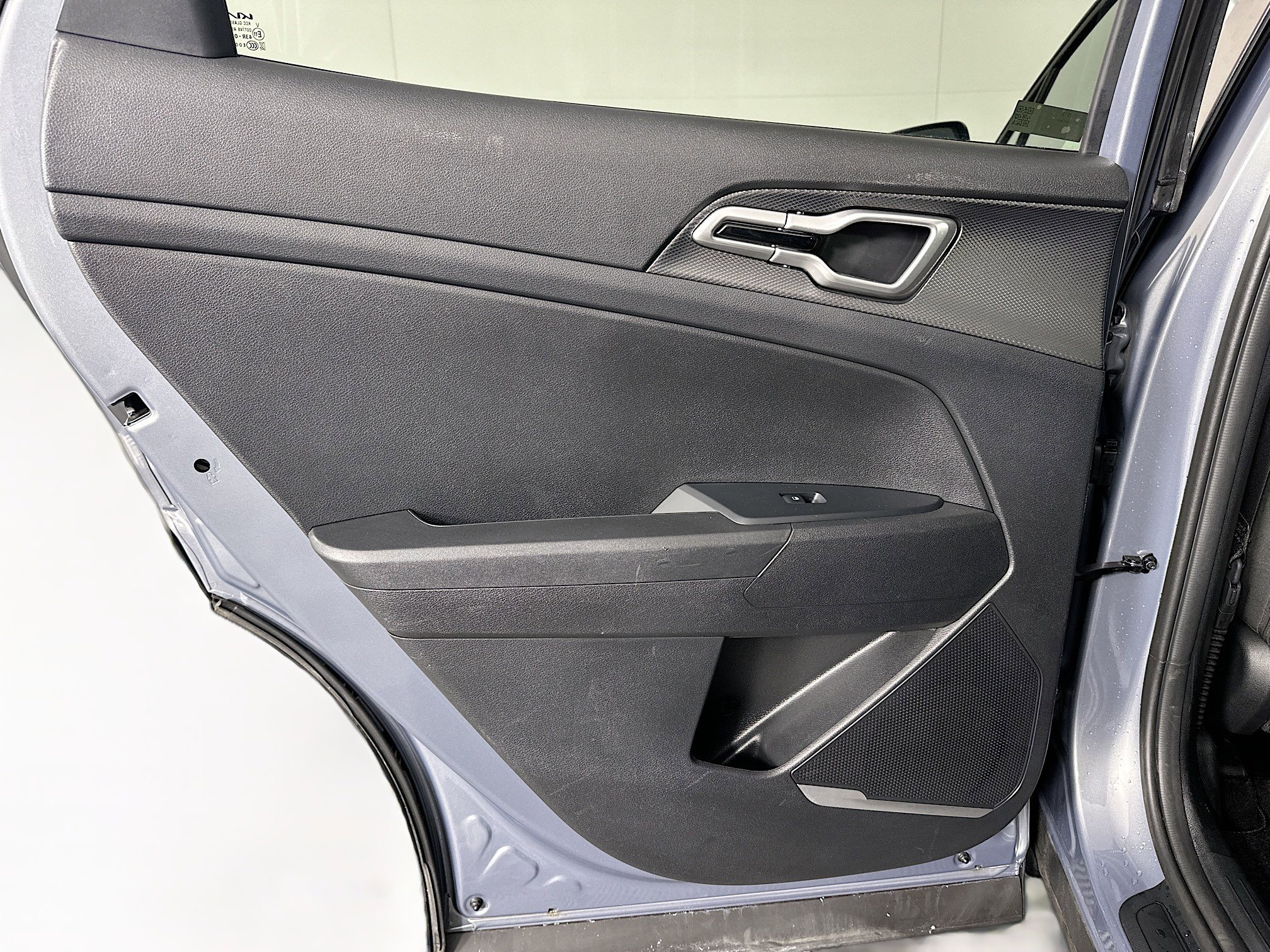 Used 2025 Kia Sportage LX image 26