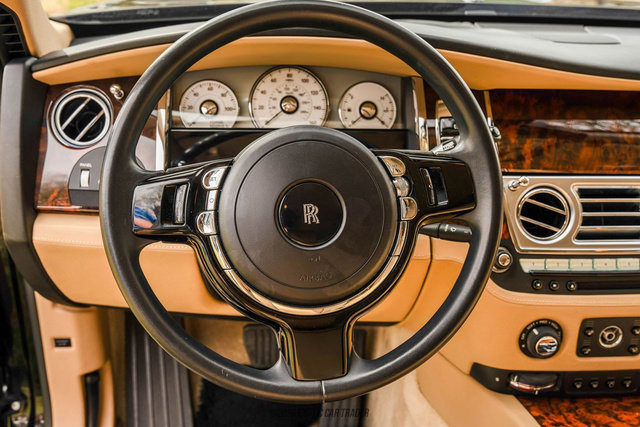 Used 2014 Rolls-Royce Ghost image 75