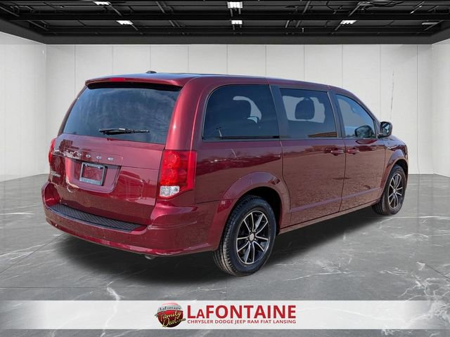 Used 2018 Dodge Grand Caravan SE image 5