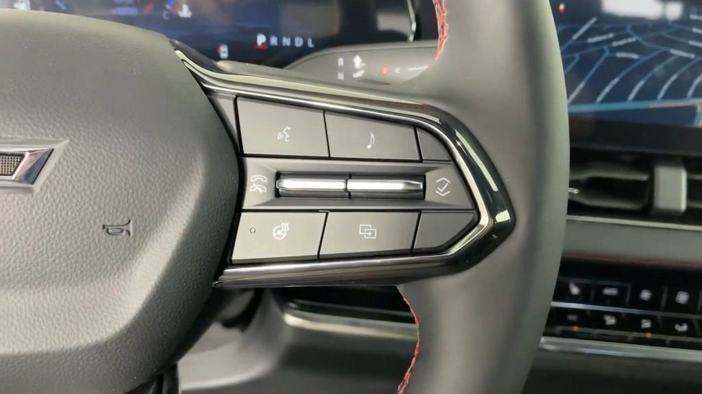 New 2025 Chevrolet Equinox RS image 24