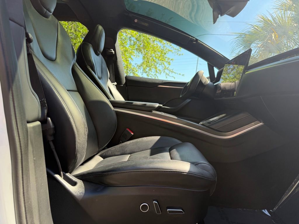 Used 2022 Tesla Model X Plaid AWD/4WD image 35