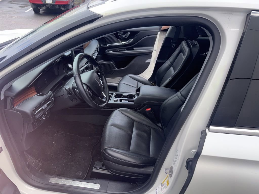 Certified 2022 Lincoln Corsair Grand Touring image 7