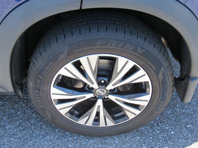 Used 2021 Nissan Rogue SV image 15