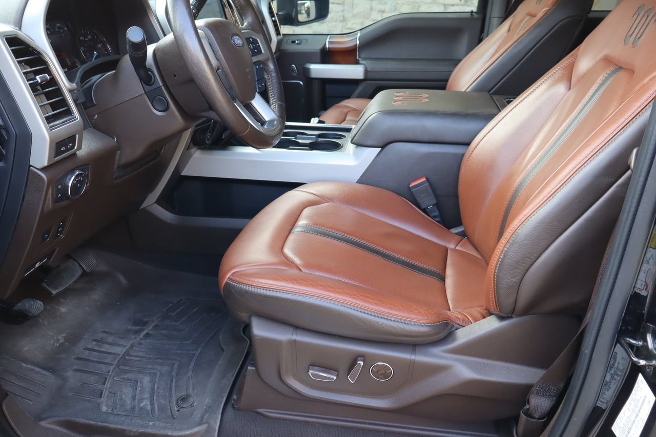 Used 2022 Ford F250 King Ranch w/ King Ranch Ultimate Package AWD/4WD image 15