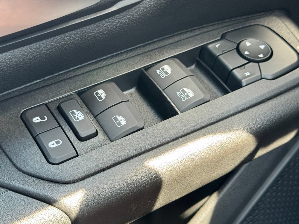 New 2026 RAM 1500 Tradesman AWD/4WD image 24