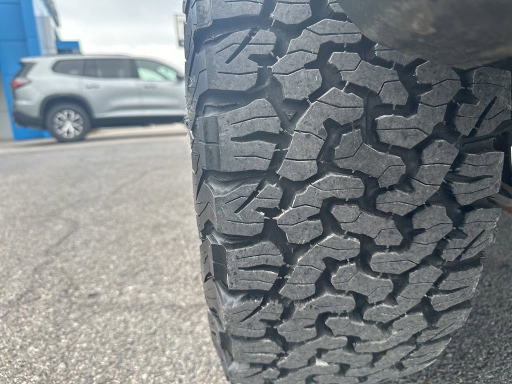 Used 2015 Chevrolet Silverado 1500 LT w/ All Star Edition AWD/4WD image 7