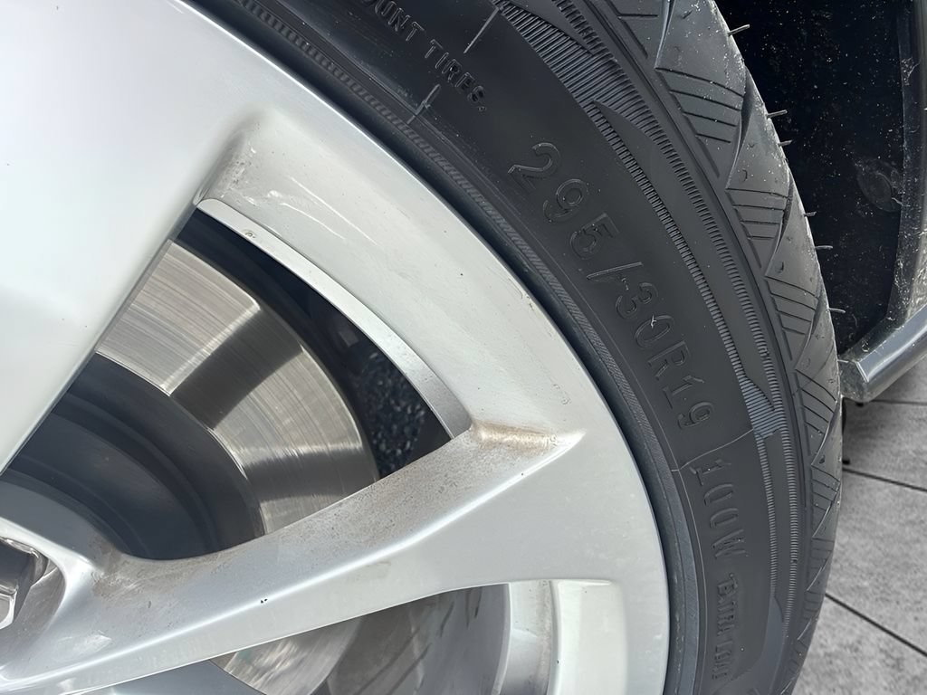 Used 2018 Cadillac CTS V RWD image 28