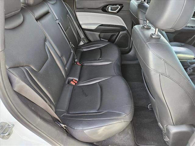 Used 2025 Jeep Compass Limited image 17