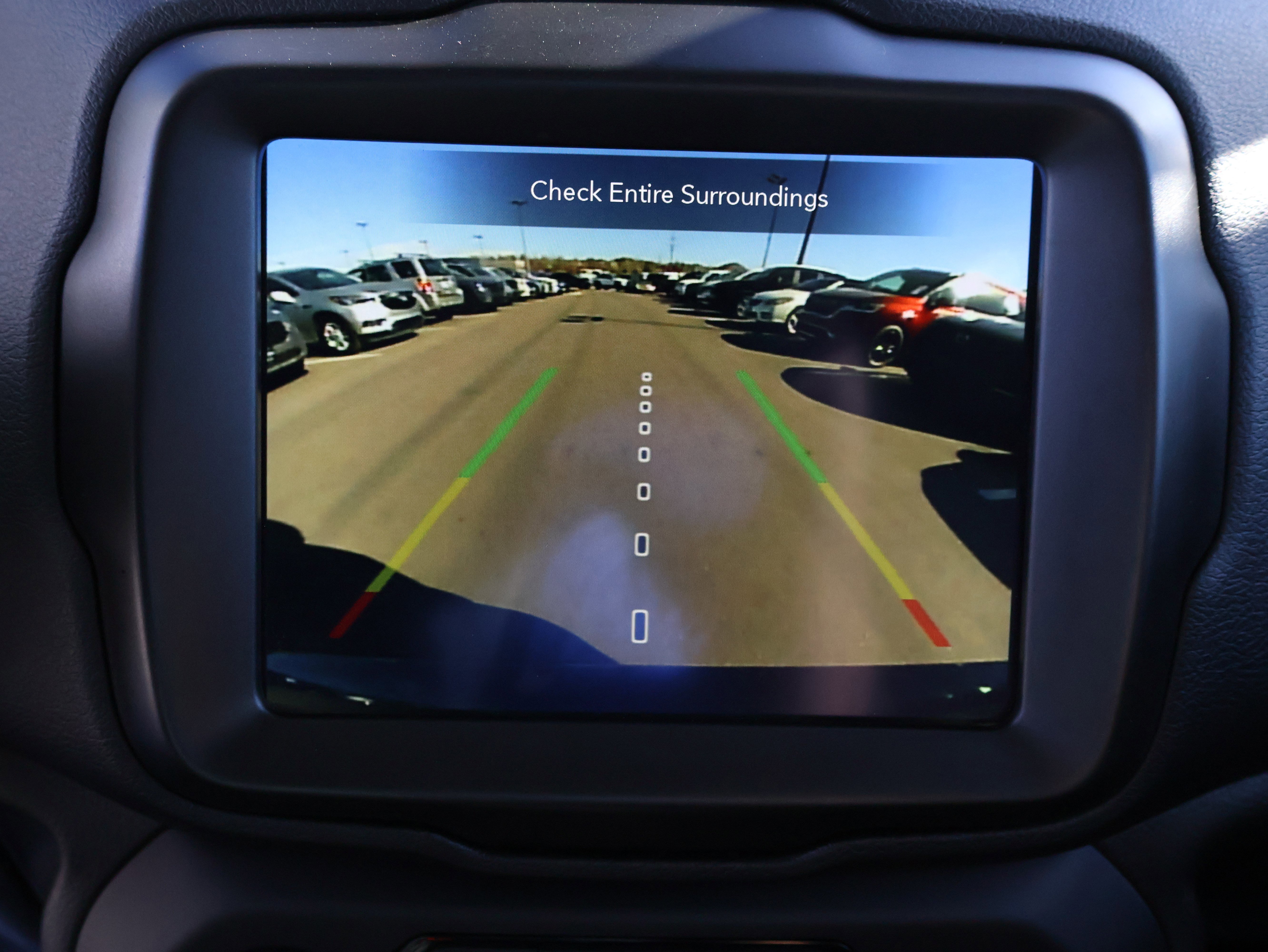 Used 2022 Jeep Renegade Trailhawk image 28