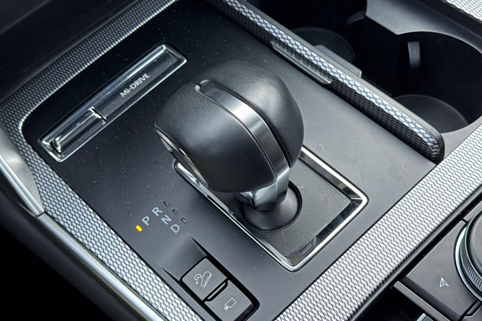 Used 2025 MAZDA CX-70 3.3 Turbo S w/ Premium Package image 21