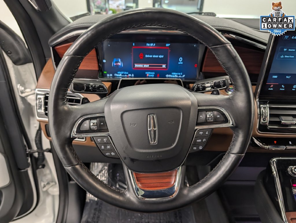Used 2024 Lincoln Navigator Reserve AWD/4WD image 23