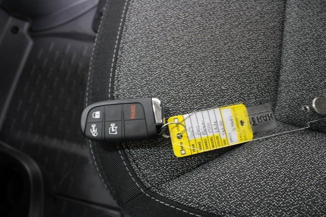 Used 2025 RAM ProMaster 2500 w/ Storage Group image 7