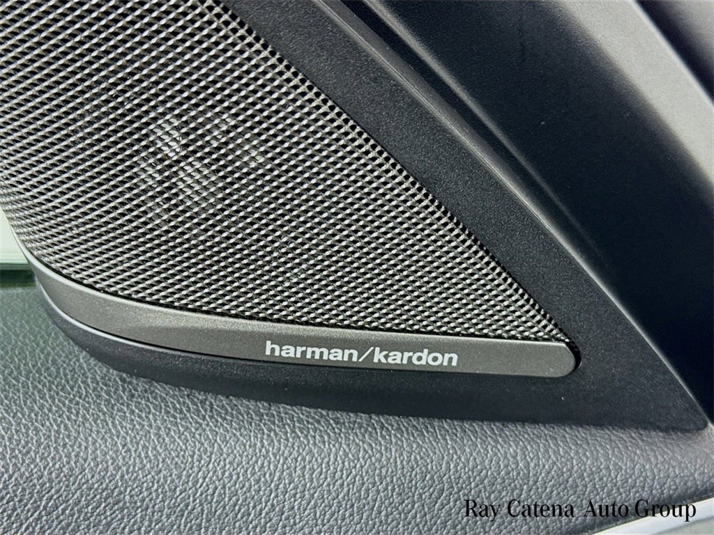 Certified 2022 BMW 530i xDrive w/ Premium Package image 19