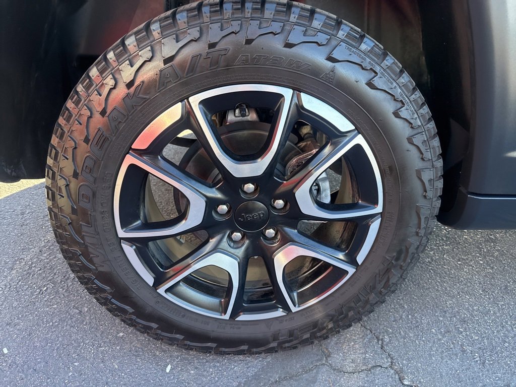 Certified 2024 Jeep Compass Trailhawk w/ Trailhawk Elite Group image 10