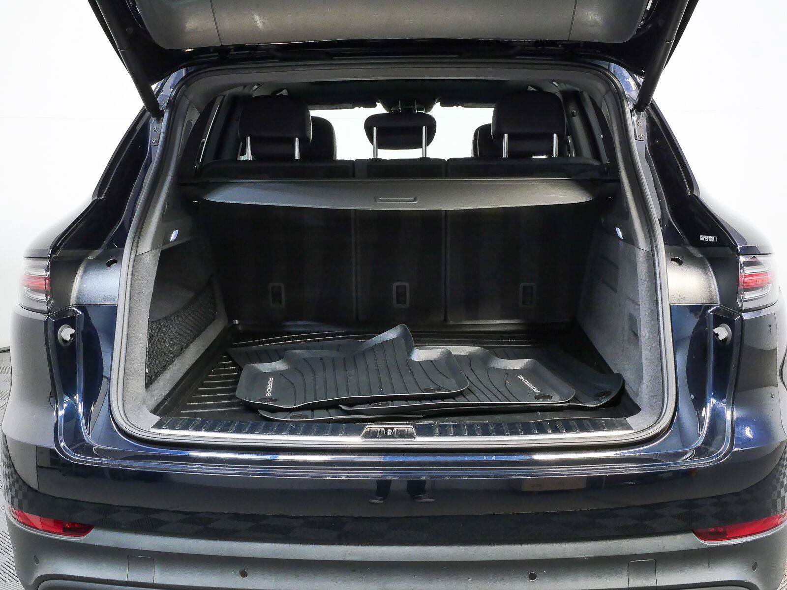 Certified 2021 Porsche Cayenne AWD/4WD image 32