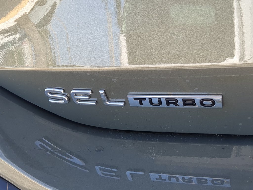 New 2027 Volkswagen Tiguan SEL R-Line AWD/4WD image 10