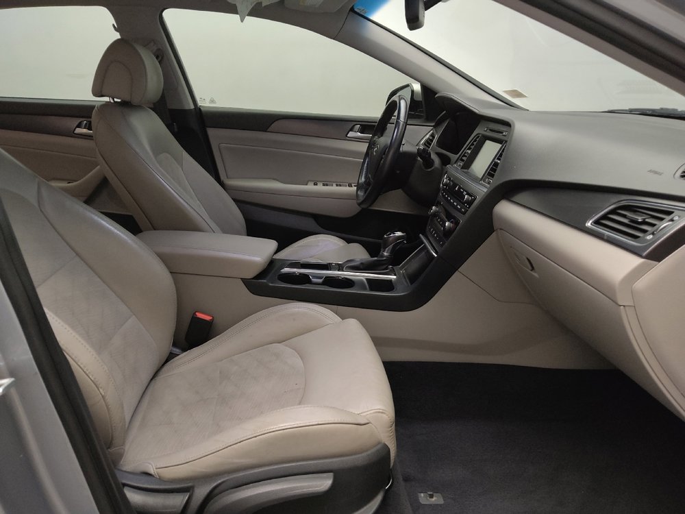 Used 2017 Hyundai Sonata Sport w/ Value Edition Package 02 image 21