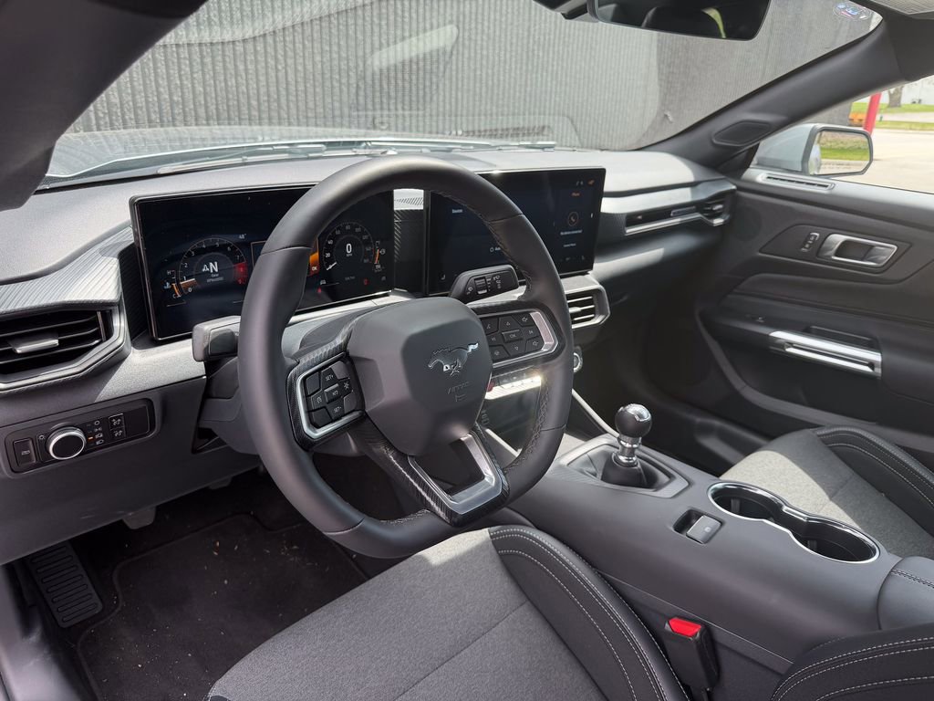 Used 2025 Ford Mustang GT image 11