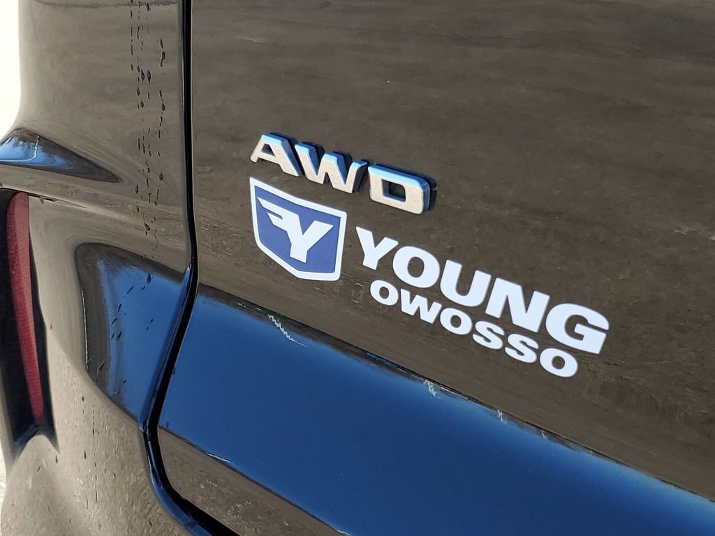 Certified 2024 Cadillac XT4 Premium Luxury image 32