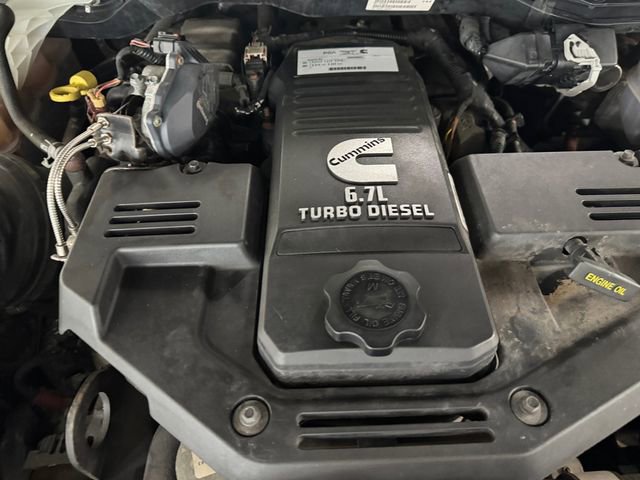 Used 2018 RAM 2500 Laramie w/ Protection Group image 6