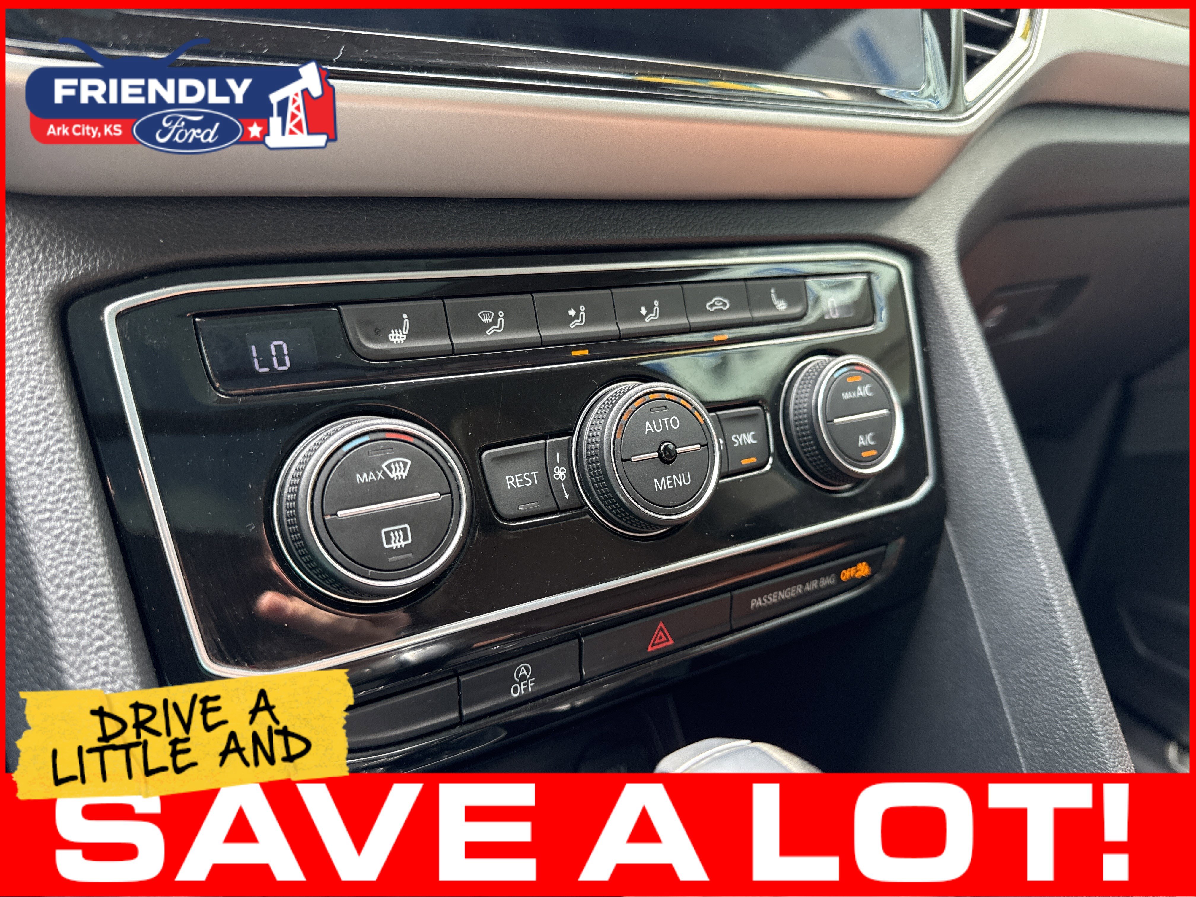 Used 2023 Volkswagen Atlas SEL AWD/4WD image 32