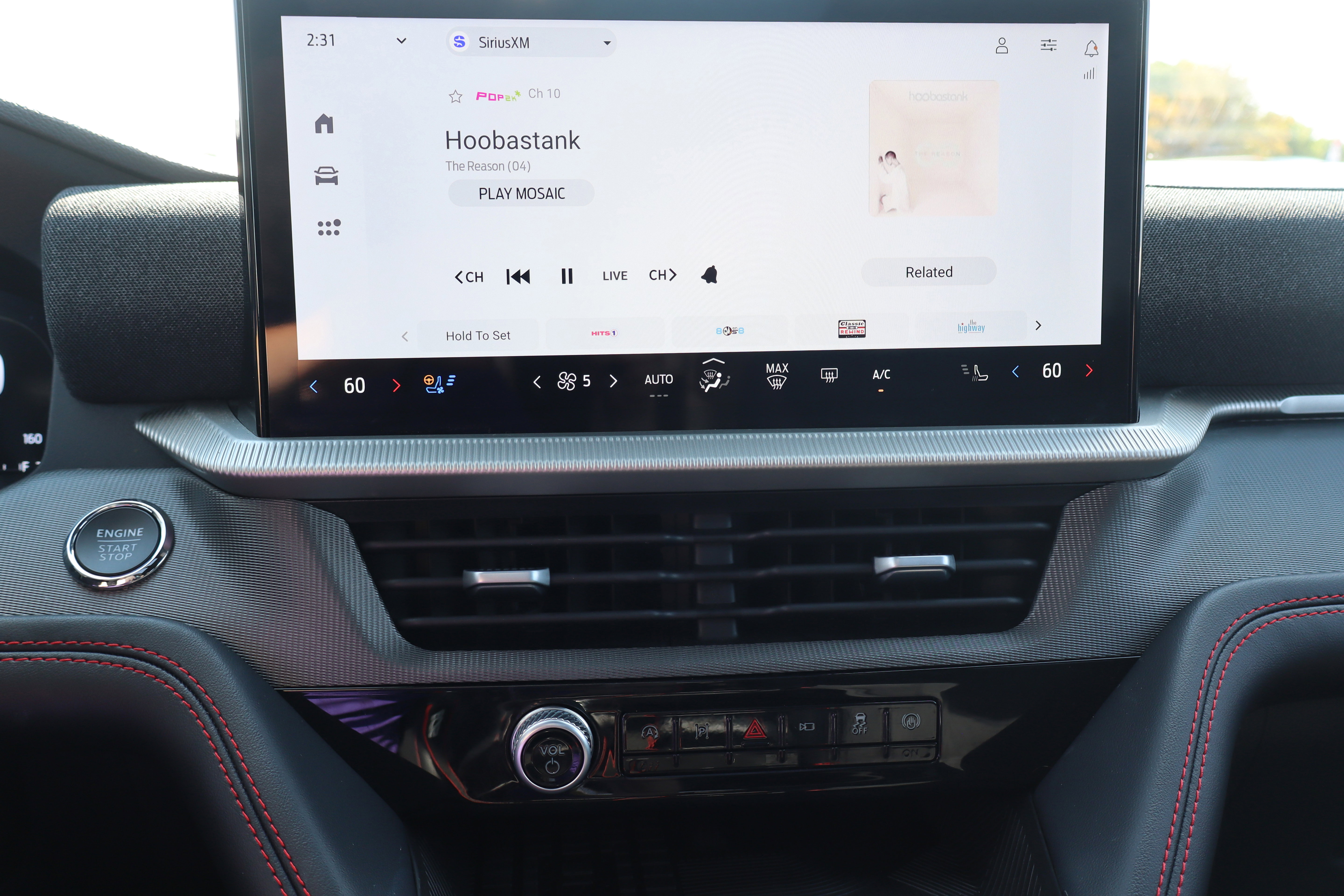 Used 2025 Ford Explorer ST image 20