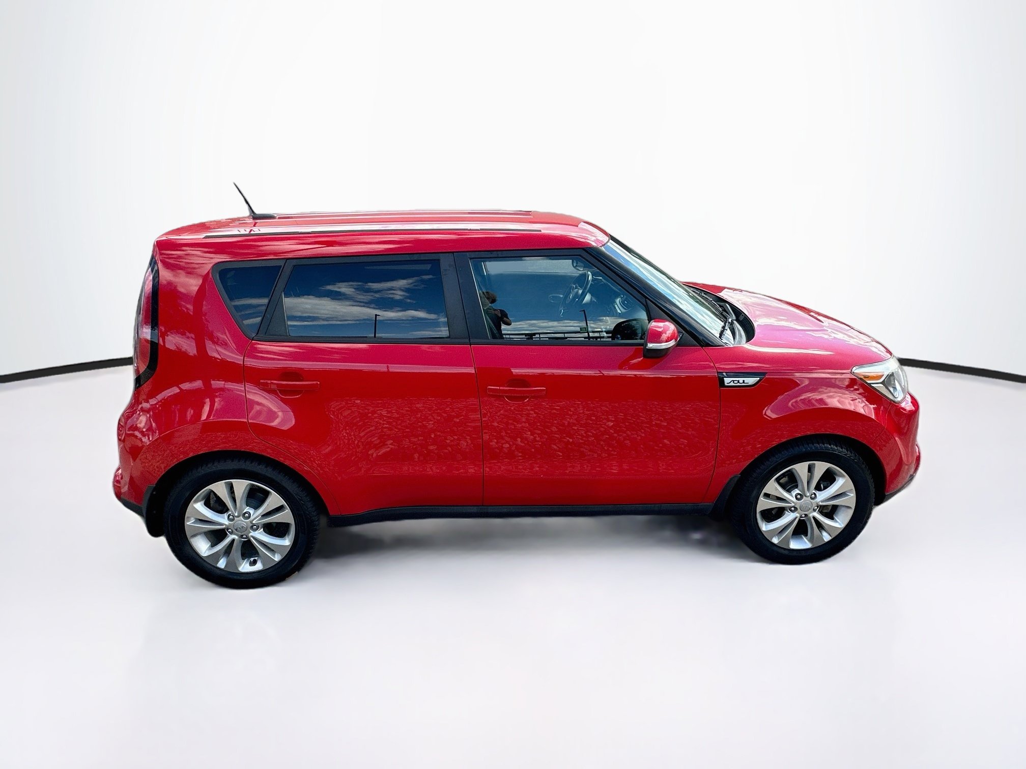 Used 2016 Kia Soul ! FWD image 10